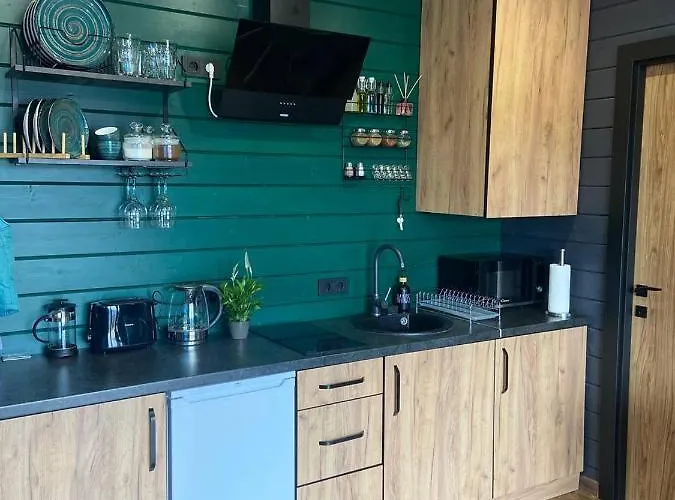 Under Sky - з теплим басейном ,чаном-джакузі, панорамною ванною та Playstation 5